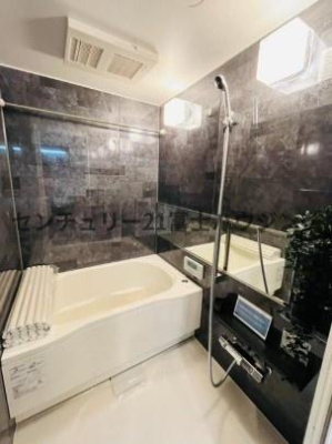 �_�ސ쌧���q�s���{�̒��Ã}���V�����̗���