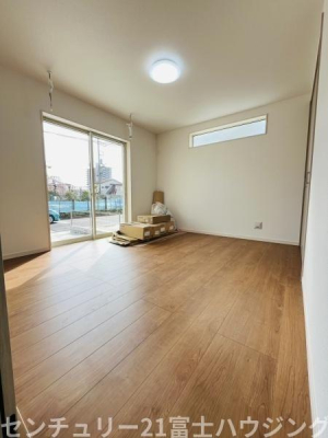 �_�ސ쌧������s����4���ڂ̐V�z��ˌ��Ă̗m��