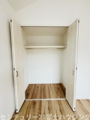 �_�ސ쌧������s����4���ڂ̐V�z��ˌ��Ă̎��[