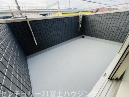 �_�ސ쌧������s����4���ڂ̐V�z��ˌ��Ẵo���R�j�[