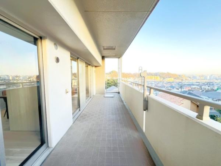 �_�ސ쌧����s�{����5���ڂ̒��Ã}���V�����̃o���R�j�[