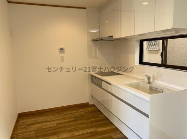 �_�ސ쌧������s���c4���ڂ̒��È�ˌ��ẴL�b�`��