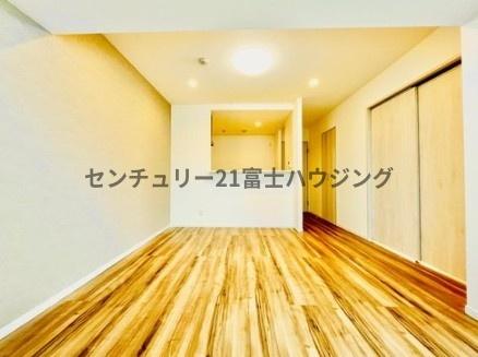 �_�ސ쌧����s������2���ڂ̒��Ã}���V�����̃��r���O