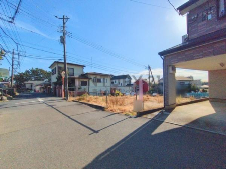 �_�ސ쌧������s�ԉH���̓y�n�̑O�ʓ��H�܂ތ��n�ʐ^