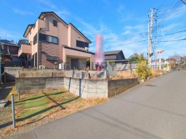 �_�ސ쌧������s�ԉH���̓y�n�̑O�ʓ��H�܂ތ��n�ʐ^