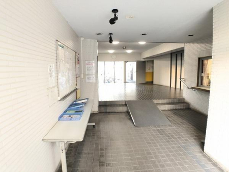 �_�ސ쌧���q�s��D5���� 12-15�̒��Ã}���V�����̃G���g�����X