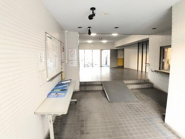 �_�ސ쌧���q�s��D5���� 12-15�̒��Ã}���V�����̃G���g�����X