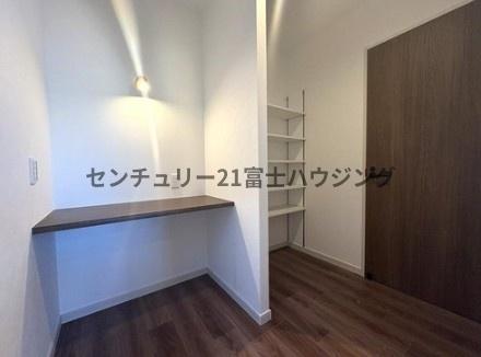 �_�ސ쌧����s������3���ڂ̐V�z��ˌ��ẴL�b�`��