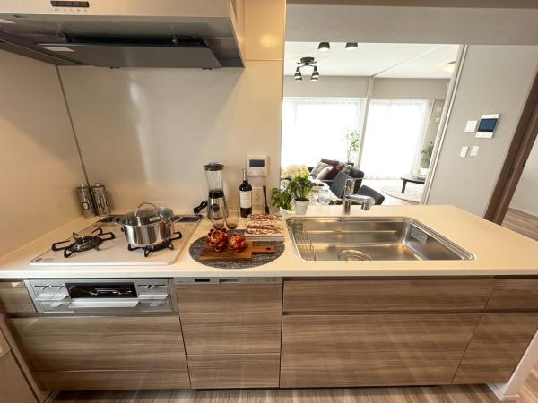 �_�ސ쌧����s�{����2���ڂ̒��Ã}���V�����̃L�b�`��