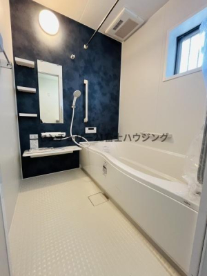 �_�ސ쌧������s����4���ڂ̐V�z��ˌ��Ă̗���