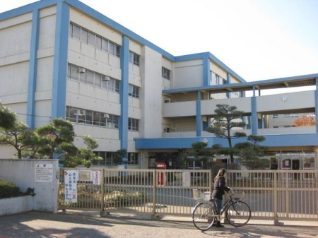 �_�ސ쌧������s����4���ڂ̐V�z��ˌ��Ă̎��ӊ�