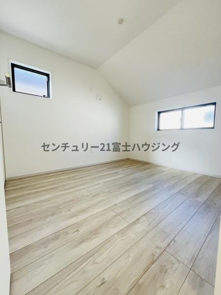 �_�ސ쌧������s�����u�̐V�z��ˌ��Ă̗m��