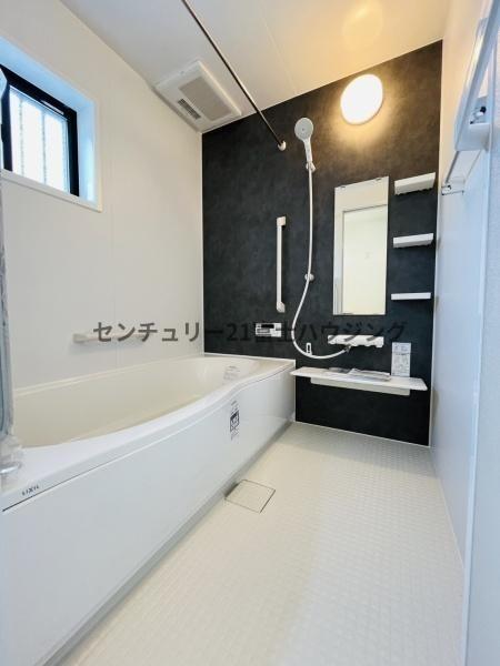 �_�ސ쌧������s����4���ڂ̐V�z��ˌ��Ă̗���