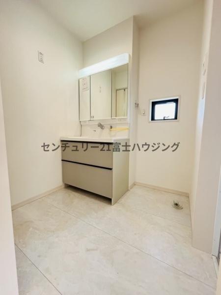 �_�ސ쌧������s����4���ڂ̐V�z��ˌ��Ă̐��ʑ�E���ʏ�