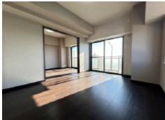 �_�ސ쌧����s�ΐ�2���ڂ̒��Ã}���V�����̃��r���O