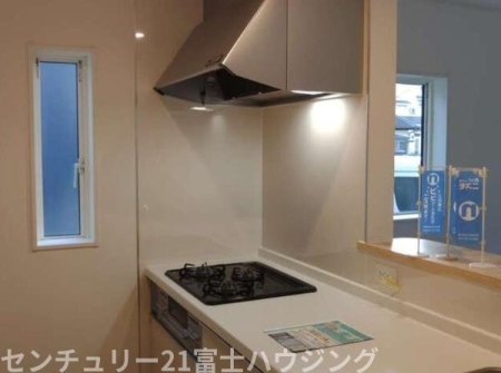 �_�ސ쌧����s�{���̐V�z��ˌ��ẴL�b�`��