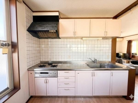 �_�ސ쌧������s���Q2���ڂ̒��È�ˌ��ẴL�b�`��