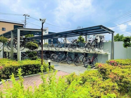 �_�ސ쌧������s���v�ۂ̒��Ã}���V�����̂��̑����p��