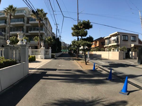 �_�ސ쌧����s�ғ����C��3���ڂ̒��Ã}���V�����̂��̑�