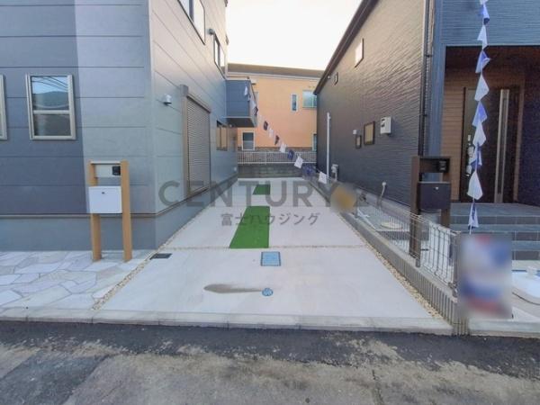 �_�ސ쌧����s�ғ����C��2���ڂ̐V�z��ˌ��Ă̒��ԏ�