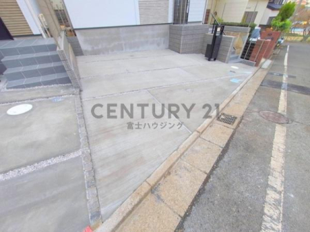 �_�ސ쌧����s�V�_��2���ڂ̐V�z��ˌ��Ă̒��ԏ�