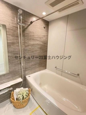 �_�ސ쌧����s�ғ����C��3���ڂ̒��Ã}���V�����̗���