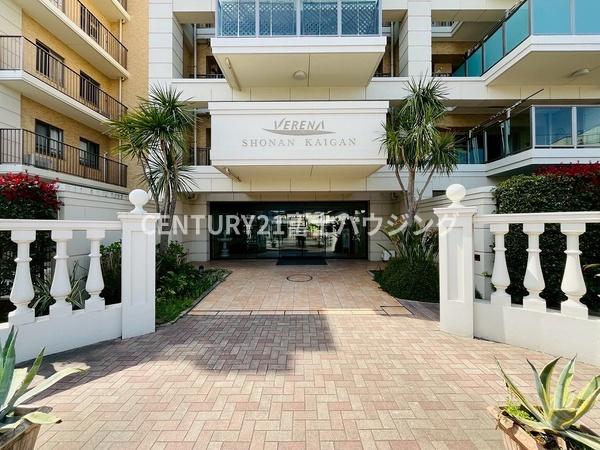 �_�ސ쌧����s�ғ����C��3���ڂ̒��Ã}���V�����̃G���g�����X