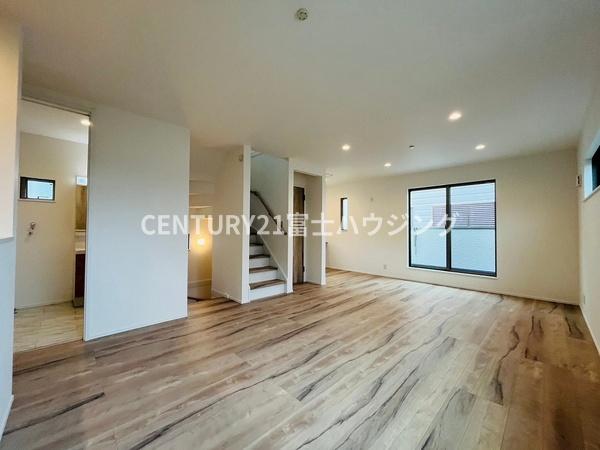 �_�ސ쌧���q�s���z4���ڂ̒��È�ˌ��Ẵ��r���O