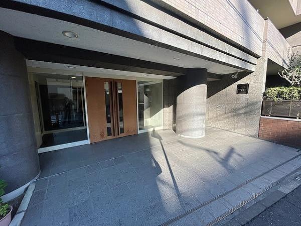 �_�ސ쌧����s���� 1052-3�̒��Ã}���V�����̂��̑����p��