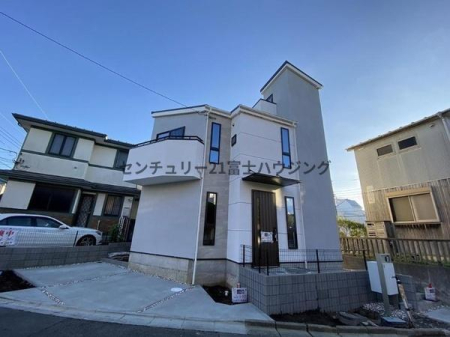 �_�ސ쌧���q�s�����K�l2���ڂ̐V�z��ˌ��Ă̌��n�O�ώʐ^