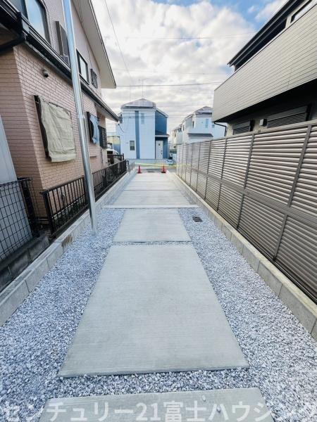 �_�ސ쌧������s�����̐V�z��ˌ��Ă̂��̑����n