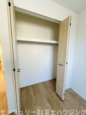 �_�ސ쌧������s�����̐V�z��ˌ��Ă̎��[