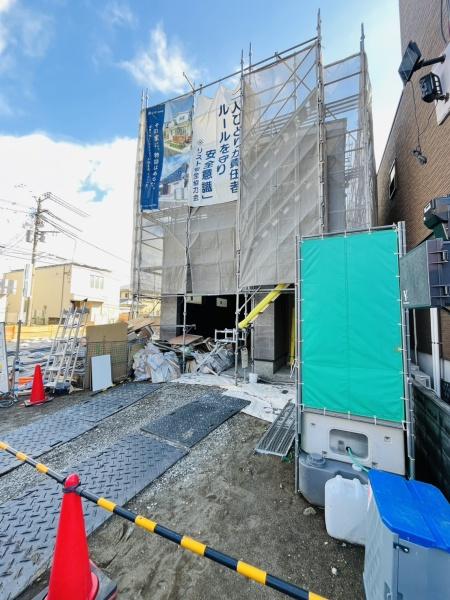 �_�ސ쌧������s�l�|3���ڂ̐V�z��ˌ��Ă̌��n�O�ώʐ^