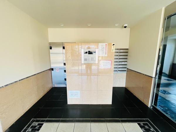 �_�ސ쌧����s���ؑ�1���ڂ̒��Ã}���V�����̃��r�[