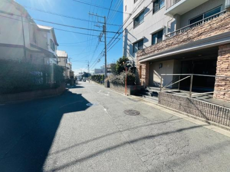 �_�ސ쌧����s���ؑ�1���ڂ̒��Ã}���V�����̂��̑����n