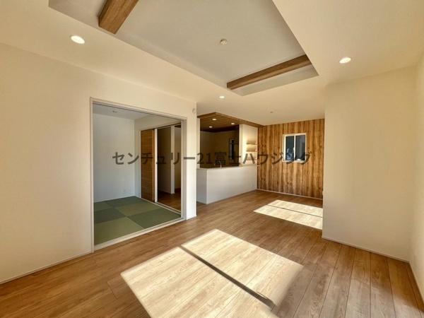 �_�ސ쌧����s�H��5���ڂ̐V�z��ˌ��Ẵ��r���O