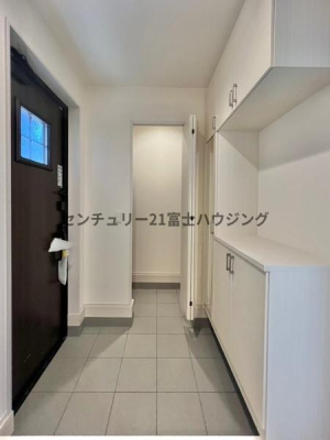 �_�ސ쌧����s�H��5���ڂ̐V�z��ˌ��Ă̌���