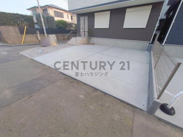 �_�ސ쌧����s�����C��7���ڂ̐V�z��ˌ��Ă̒��ԏ�