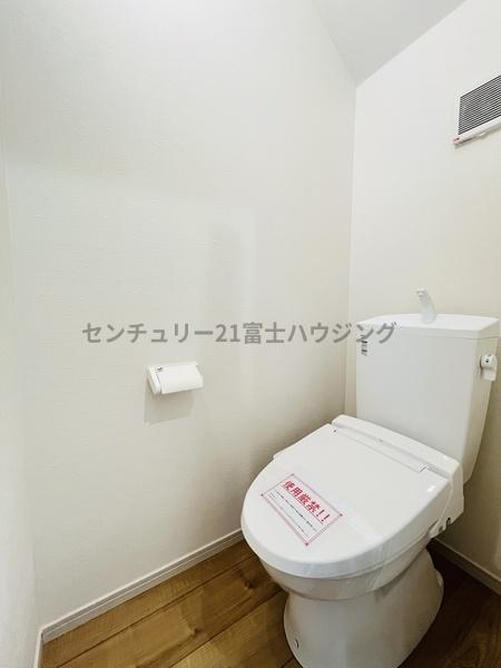 �_�ސ쌧������s���c4���ڂ̐V�z��ˌ��Ẵg�C��
