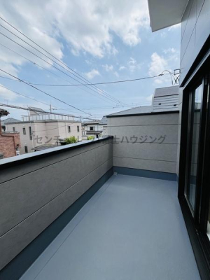 �_�ސ쌧������s���c4���ڂ̐V�z��ˌ��Ẵo���R�j�[