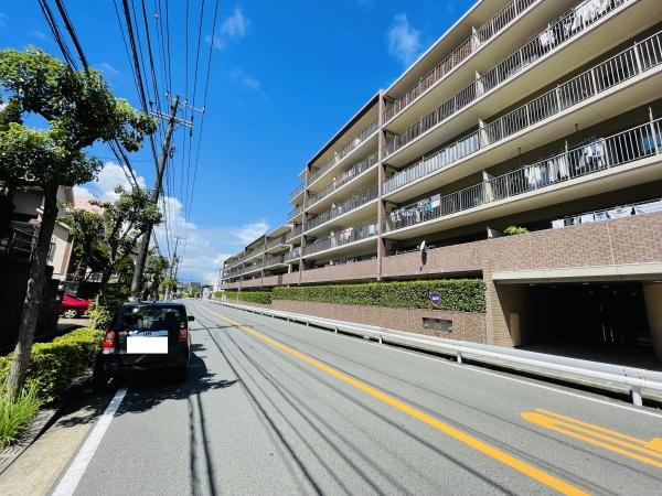 �_�ސ쌧���q�s����2���ڂ̒��Ã}���V�����̌��n�O�ώʐ^