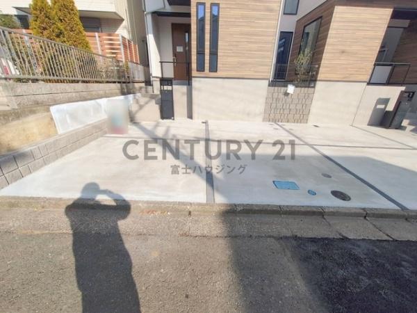 �_�ސ쌧����s�ΐ�̐V�z��ˌ��Ă̒��ԏ�