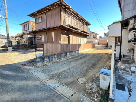 �_�ސ쌧����s�����̓y�n�̑O�ʓ��H�܂ތ��n�ʐ^