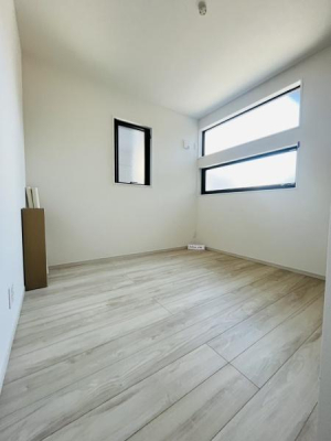 �_�ސ쌧������s�ᏼ���̐V�z��ˌ��Ă̗m��