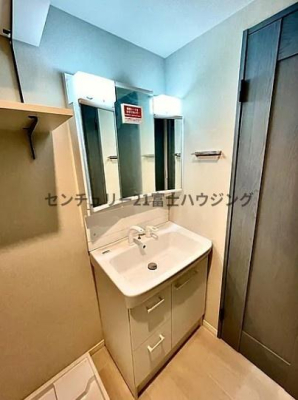 �_�ސ쌧������s���Z���̒��Ã}���V�����̐��ʑ�E���ʏ�