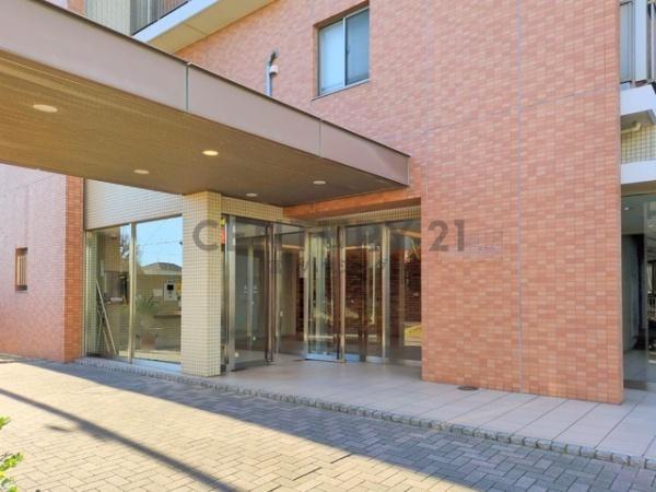 �_�ސ쌧������s�����̒��Ã}���V�����̃G���g�����X