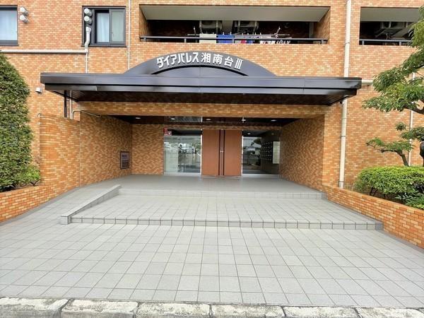 �_�ސ쌧����s�ΐ�6���ڂ̒��Ã}���V�����̃G���g�����X