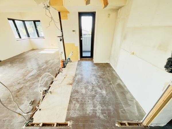 �_�ސ쌧������s�l�V�� 438-2�̒��Ã}���V�����̃L�b�`��