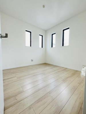 �_�ސ쌧������s������2���ڂ̐V�z��ˌ��Ă̗m��