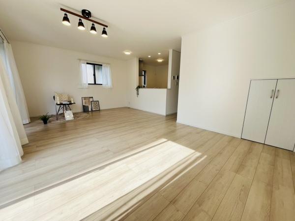 �_�ސ쌧������s������2���ڂ̐V�z��ˌ��Ẵ��r���O